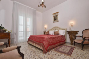 Casa Real Minori